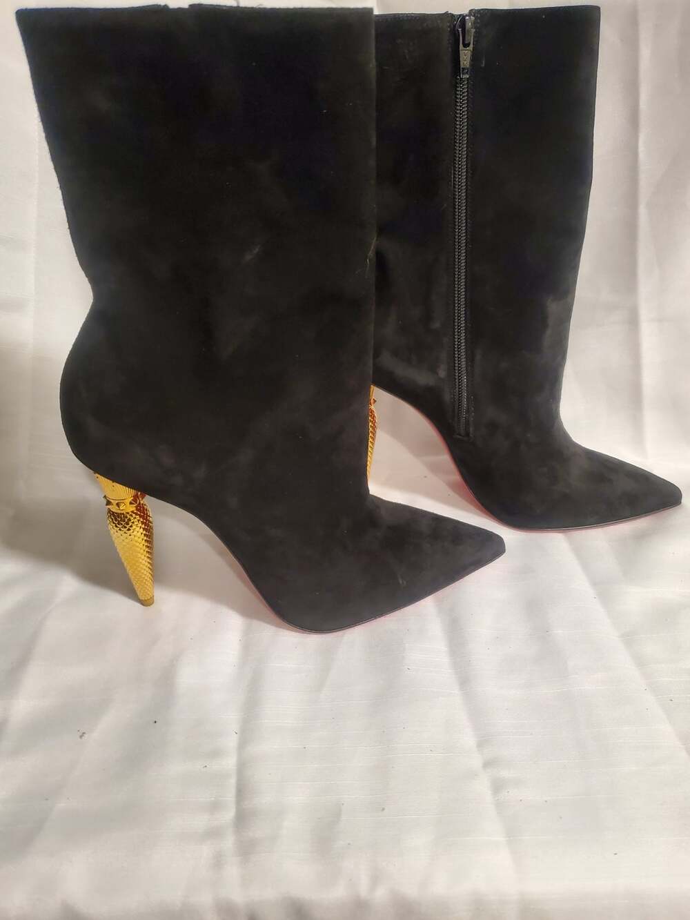 Christian Louboutin Women's Black Gold Lipbooty Suede Booties. S39